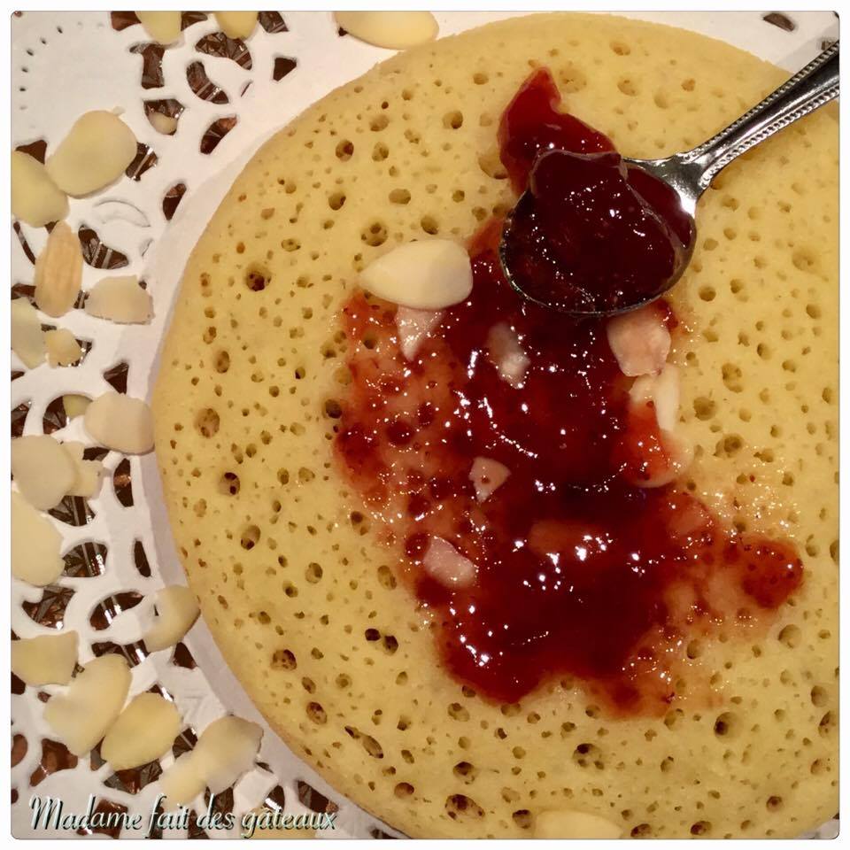 Jolies petites crêpes Mille trous