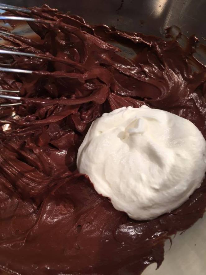 Cette image a un attribut alt vide ; le nom du fichier est 17578052_10155132762083610_1307910110_n.jpg