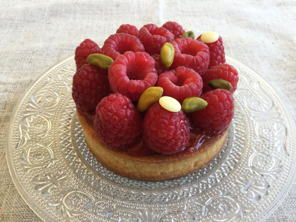 Délicieuse tarte framboise et&nbsp;pistache