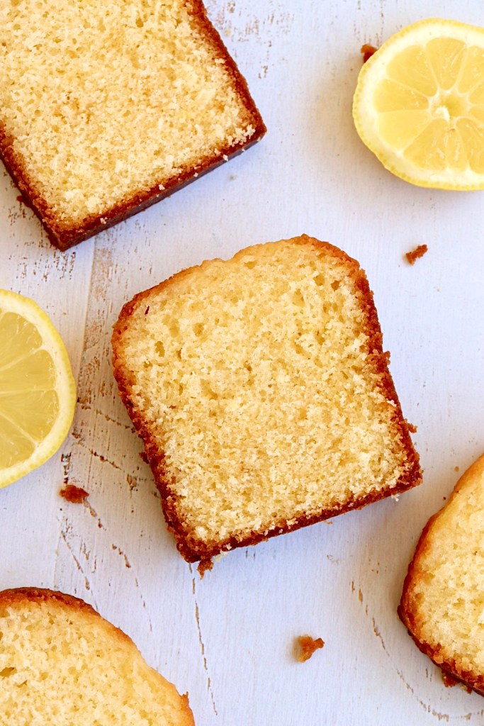 tranche de cake au citron