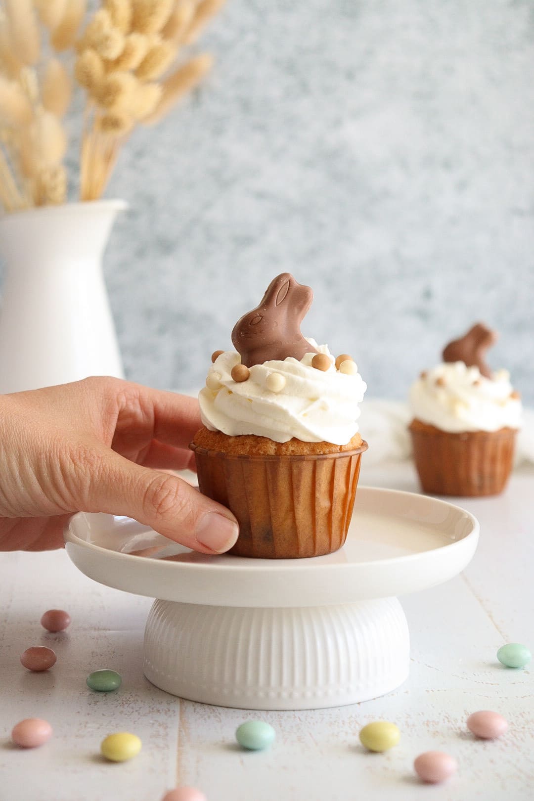 Cupcakes de Pâques : La Recette Chocolat & Vanille qui va Faire Fondre vos Invités