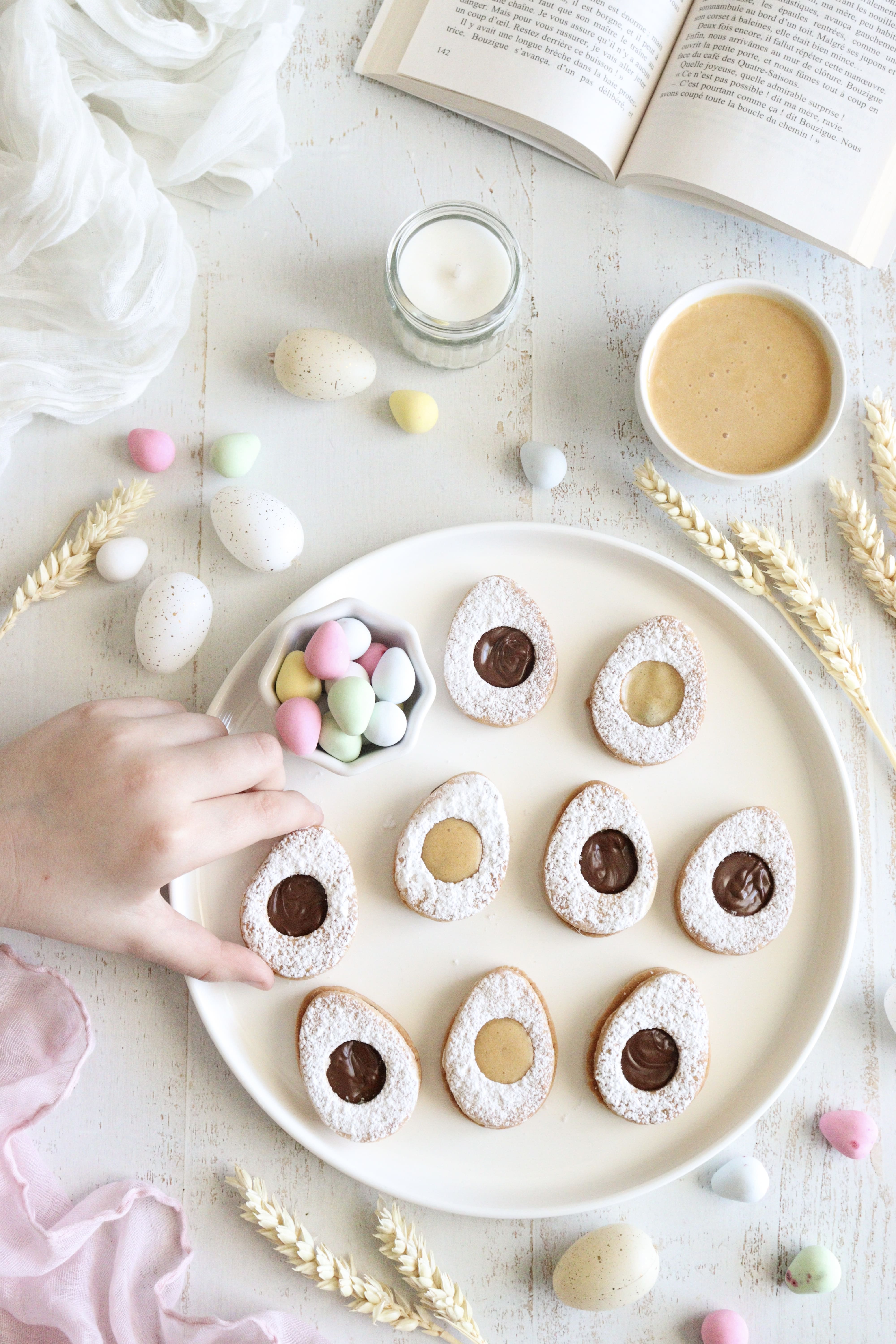 La Recette des Sablés de Pâques Fourrés (Pâte à Tartiner & Caramel)